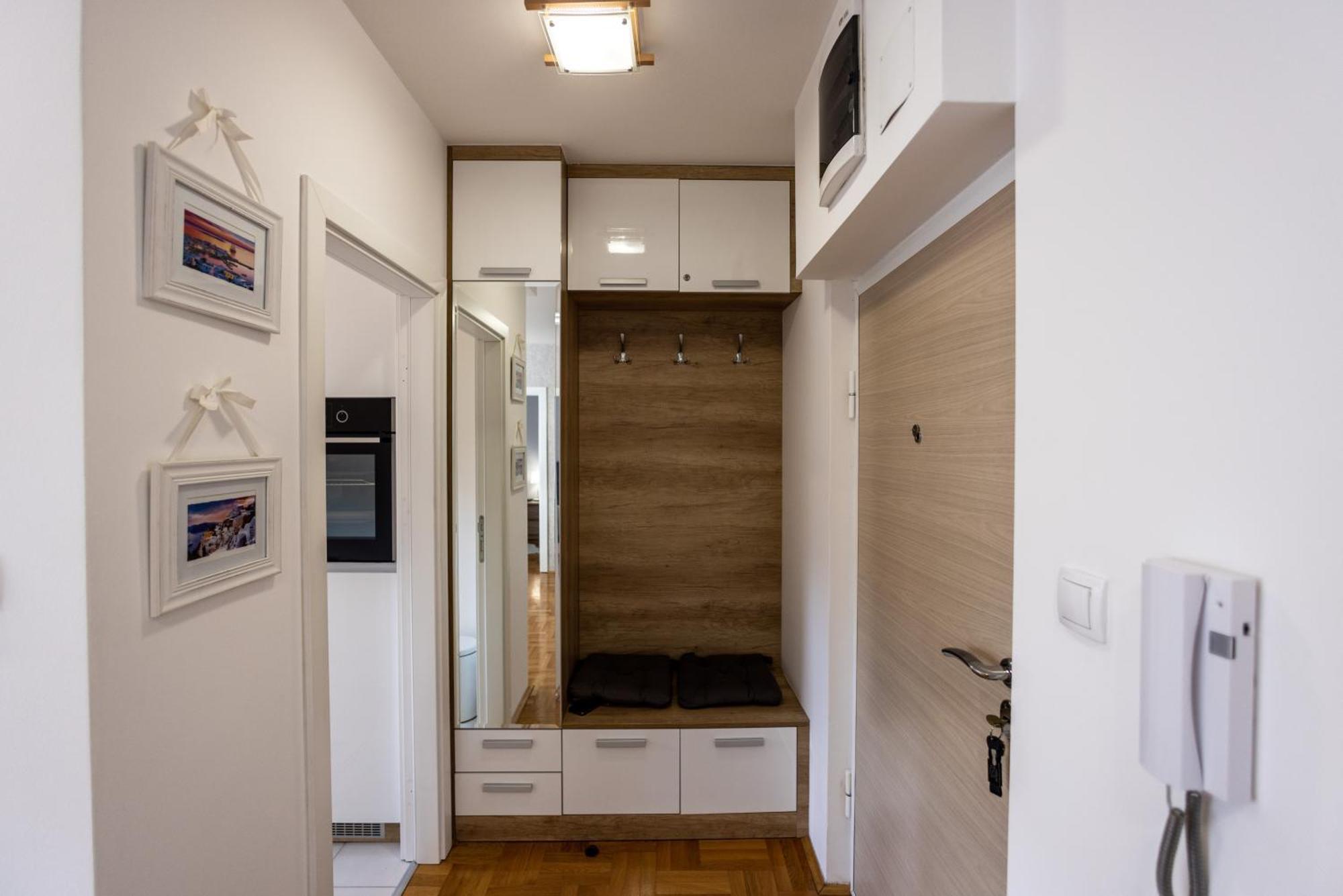 Apartmani Hemera Валево Екстериор снимка